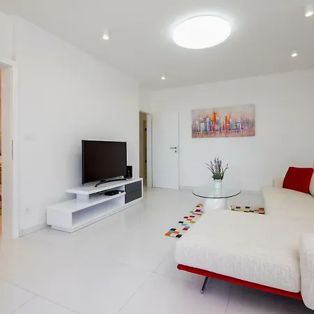 And Luxury 4 Stars Apartamento *