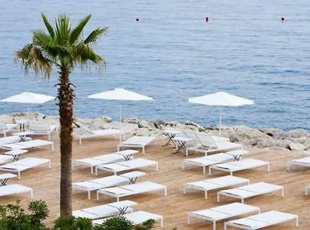 Appartamento And Luxury 4 Stars *